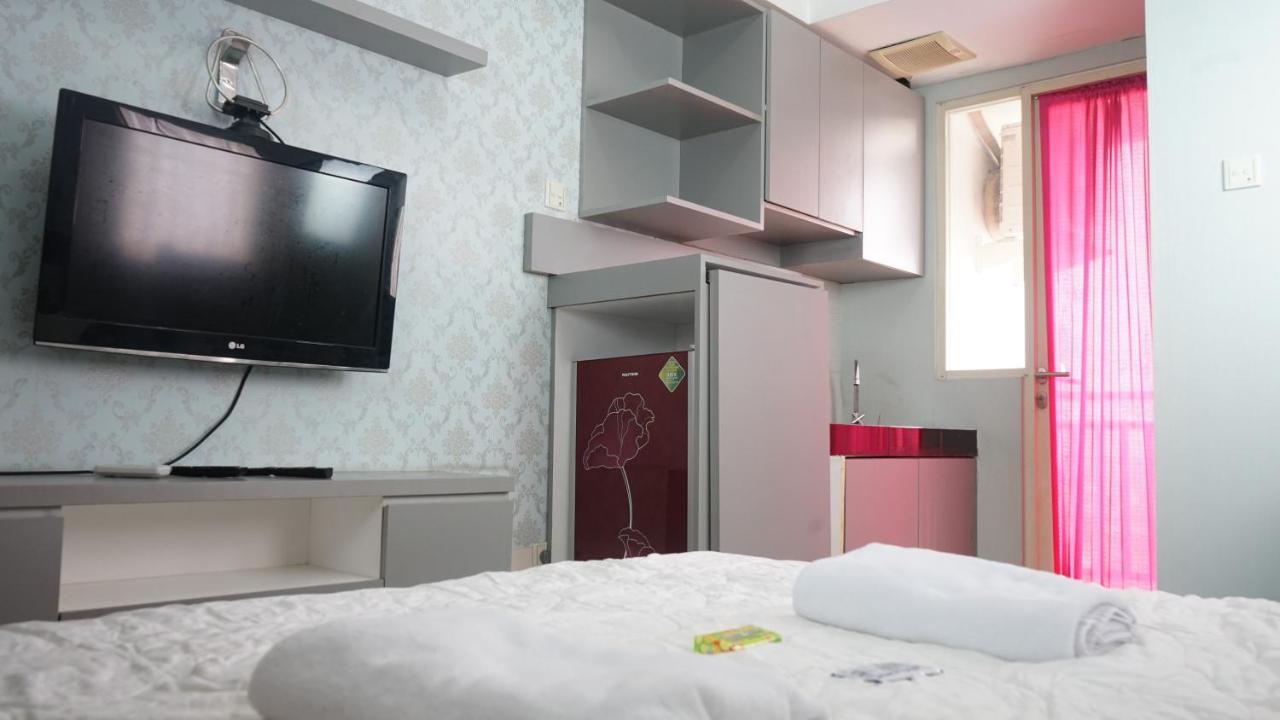 Hotel Green Lake View Just Sleep & Cozy Pondokcabe Hilir Exterior foto