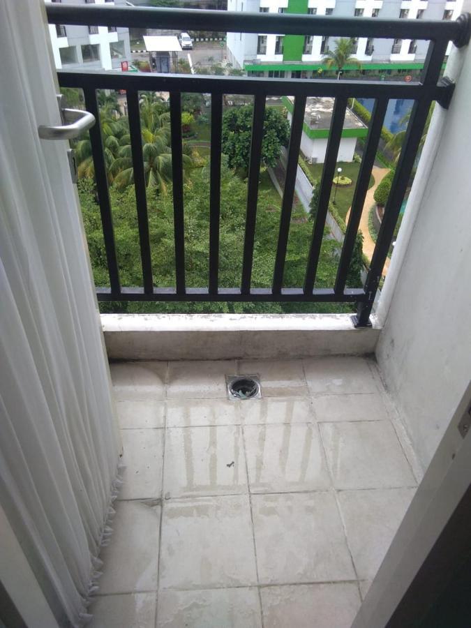 Hotel Green Lake View Just Sleep & Cozy Pondokcabe Hilir Exterior foto