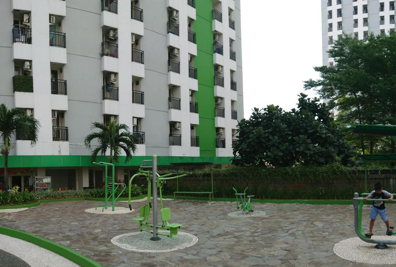 Hotel Green Lake View Just Sleep & Cozy Pondokcabe Hilir Exterior foto